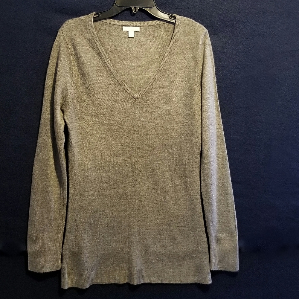 New York & Co. V-Neckline Sweater